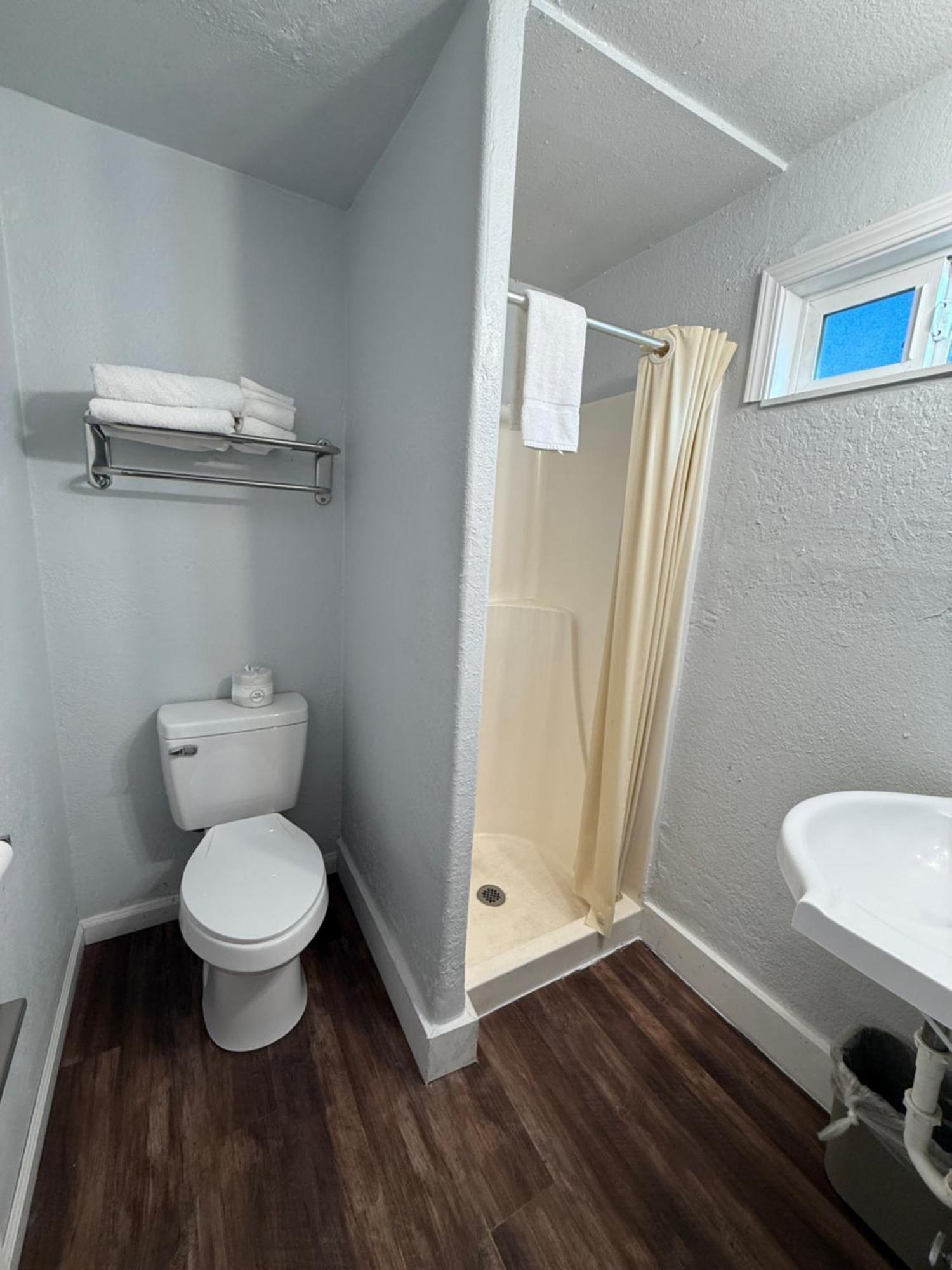 Budget Inn ベンド エクステリア 写真