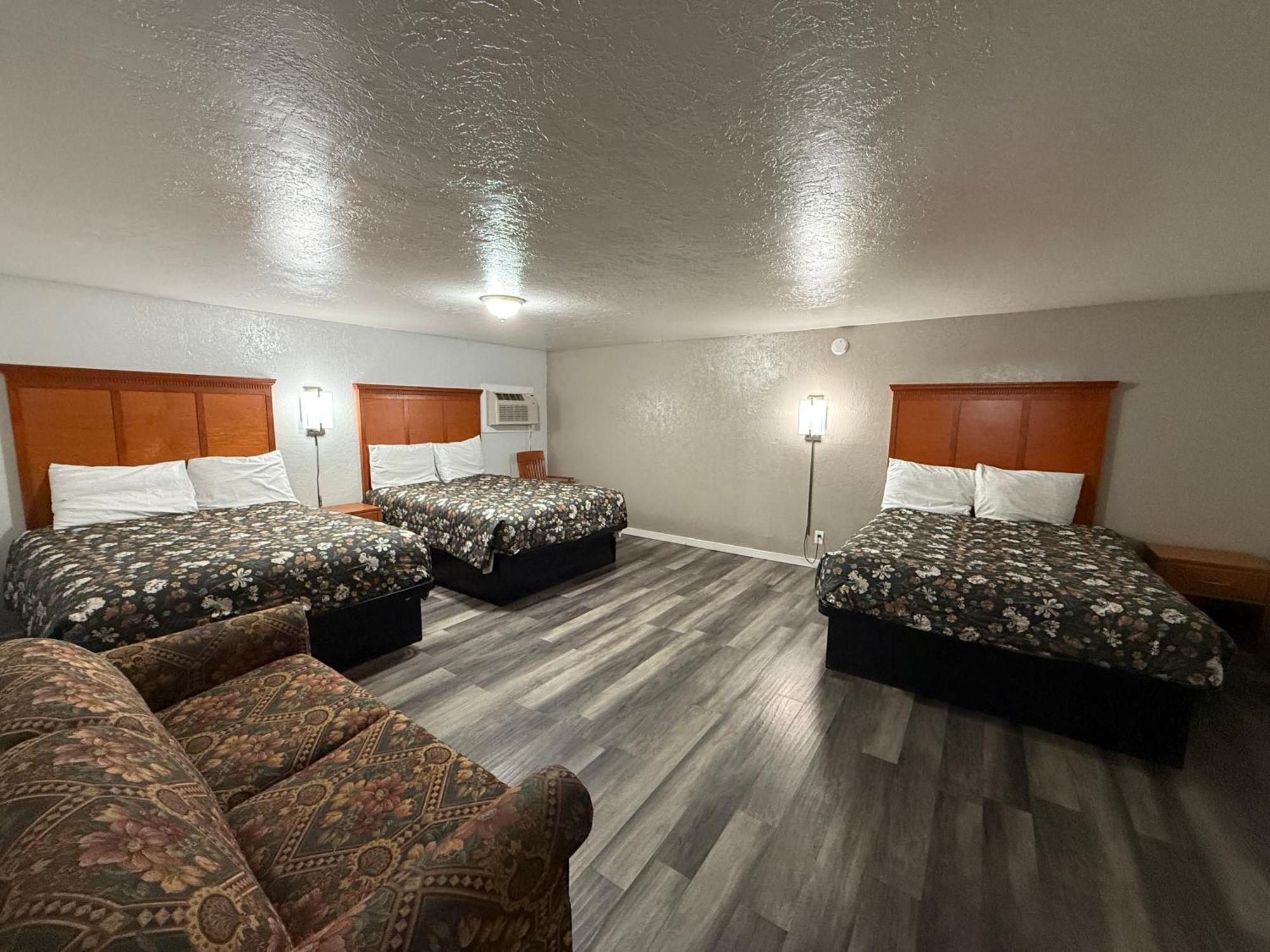 Budget Inn ベンド エクステリア 写真